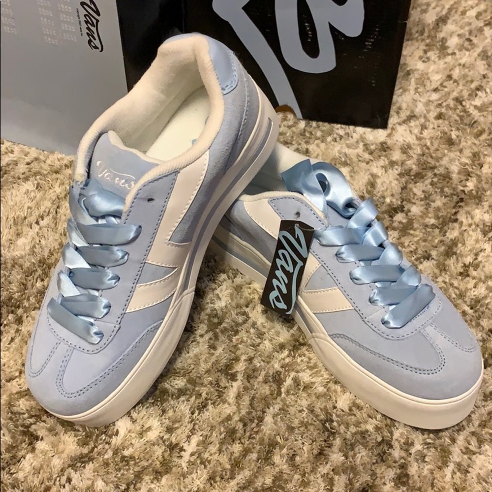 VANS SHOES WITH LEATHER UPPER